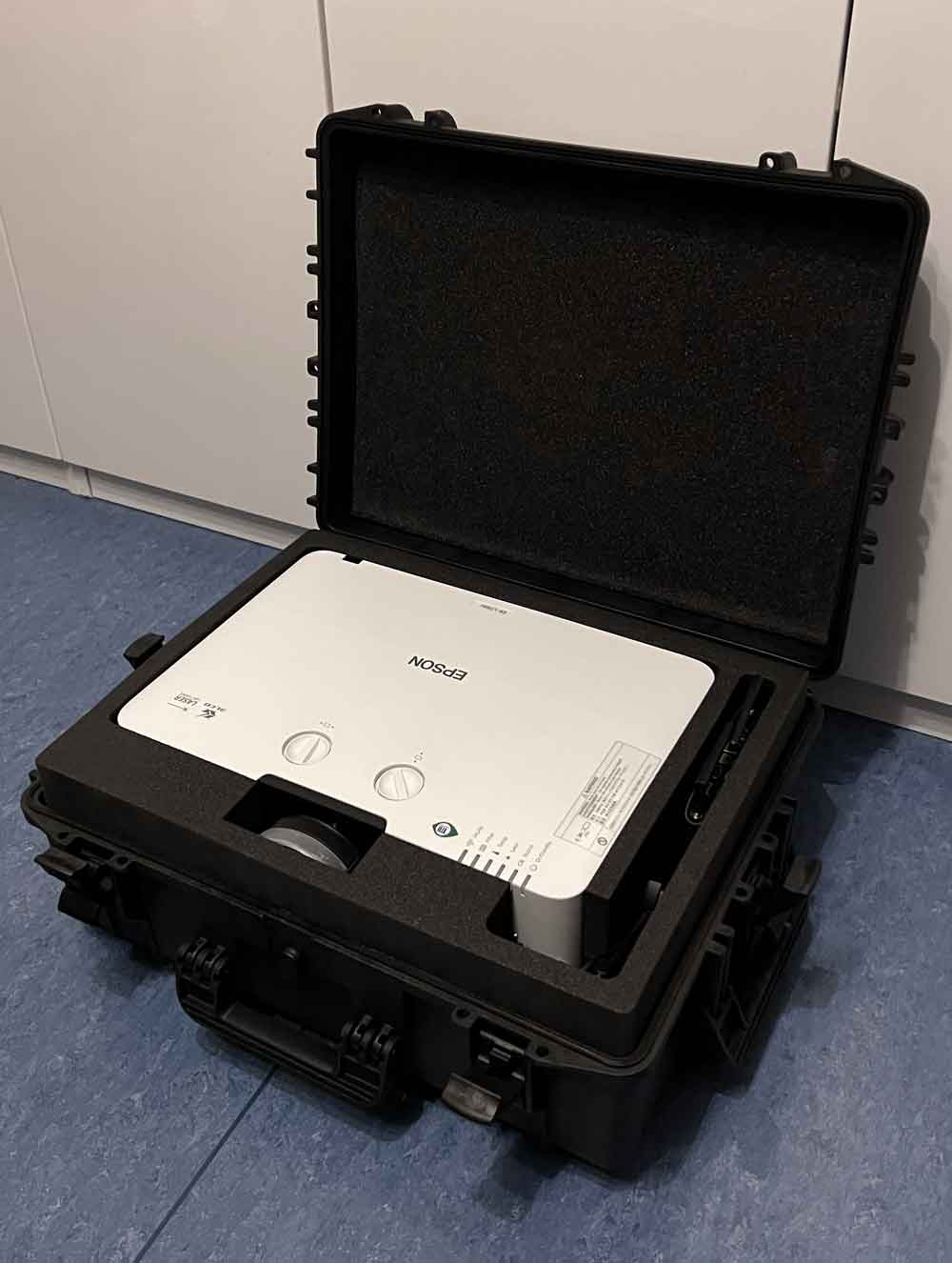 Schutzkoffer für EPSON Laserprojektoren der EB-LXXXU Serie